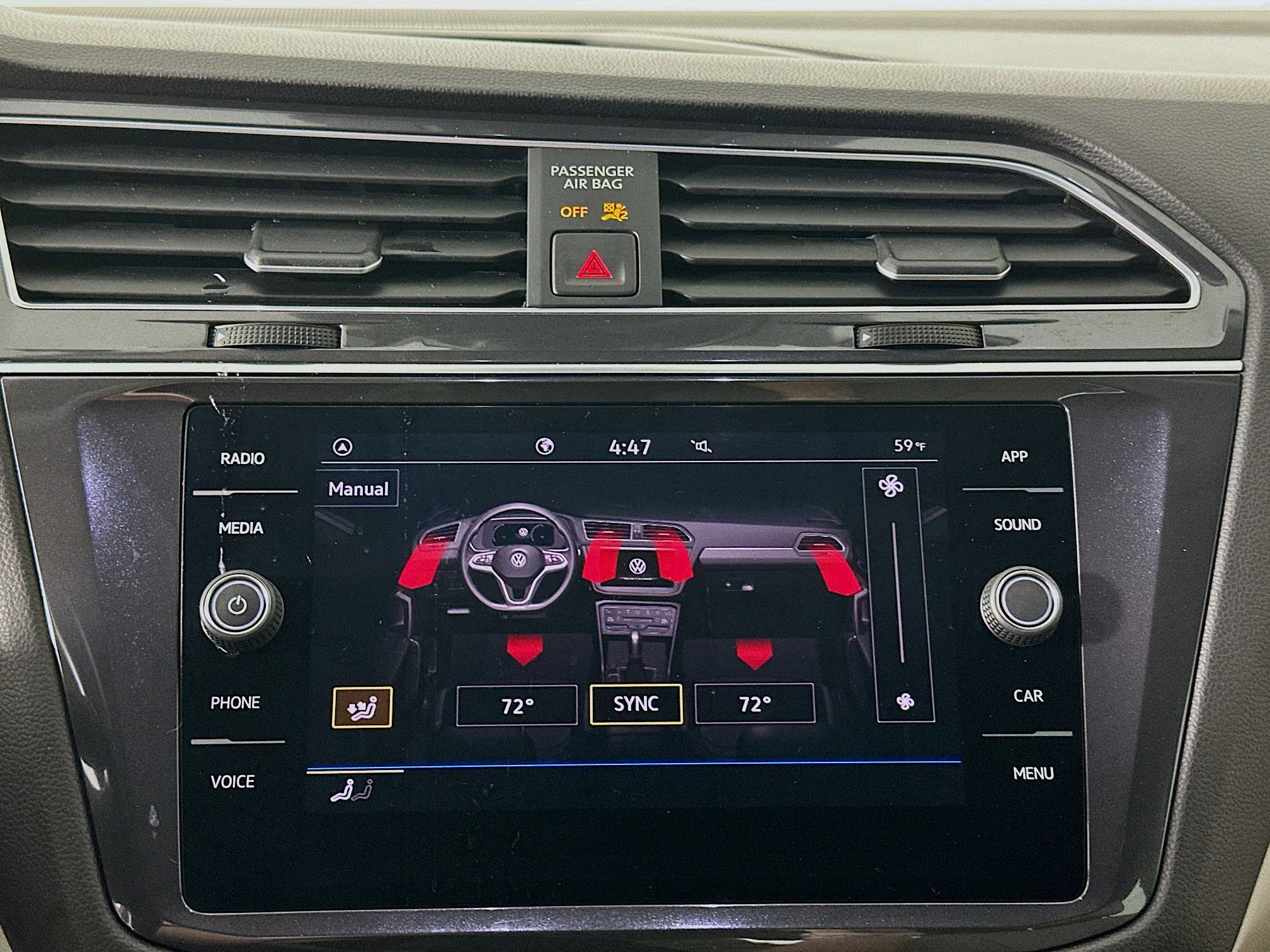 Used 2022 Volkswagen Tiguan SE image 23