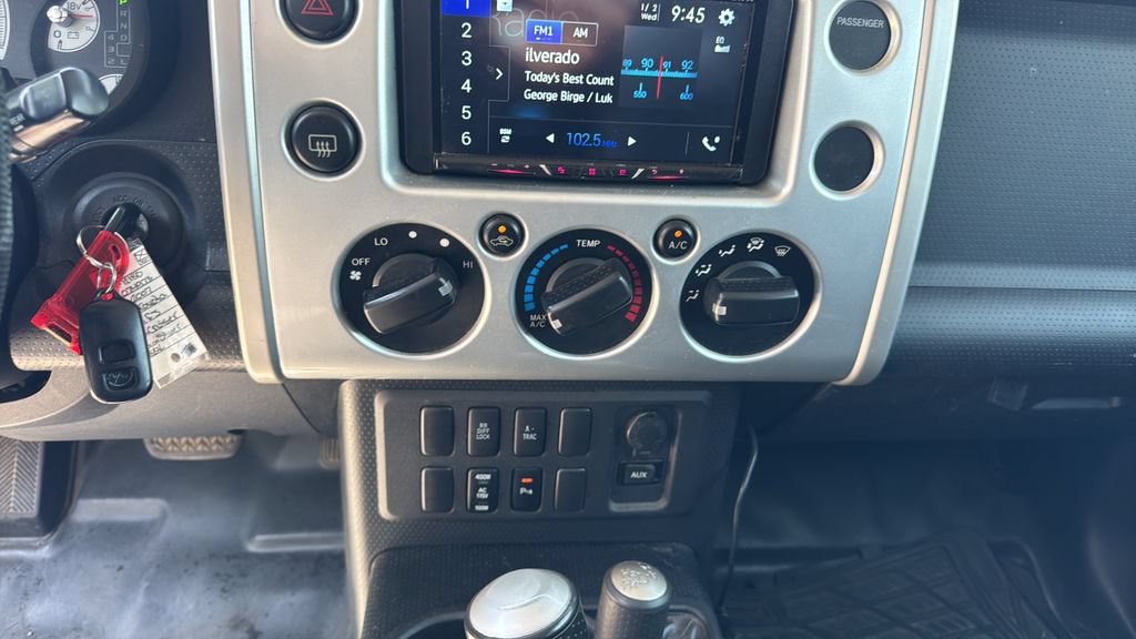 Used 2007 Toyota FJ Cruiser 4WD w/ Upgrade Pkg 1 image 27
