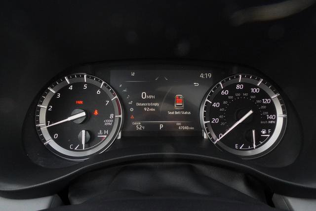 Used 2022 Toyota Highlander XLE image 18