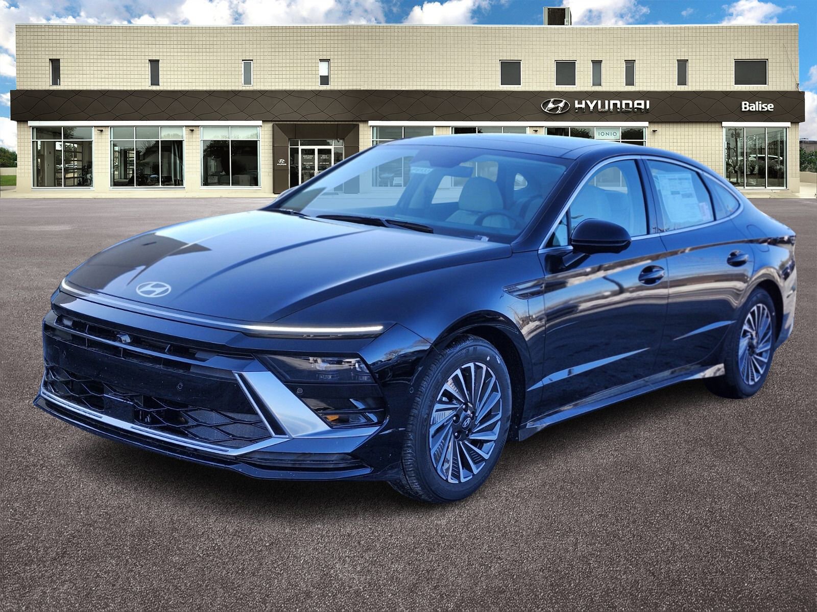 New 2026 Hyundai Sonata Limited FWD image 7