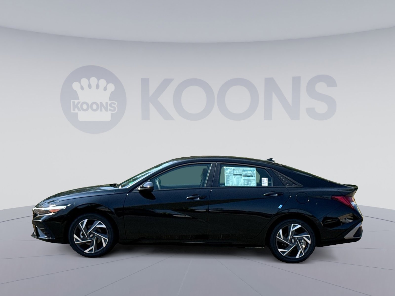 New 2025 Hyundai Elantra SEL image 2