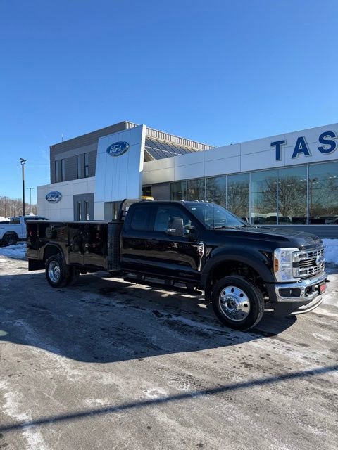 New 2025 Ford F450 XLT w/ XLT Value Package AWD/4WD image 1