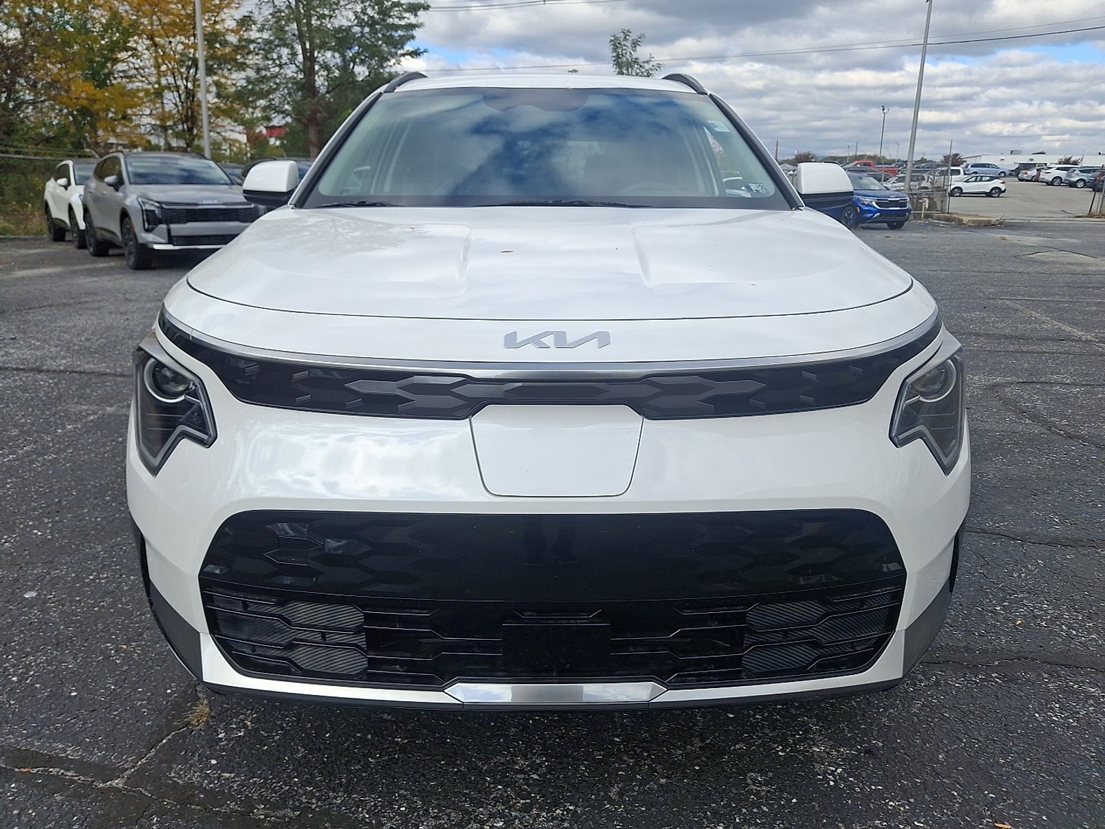 New 2025 Kia Niro Wind image 3