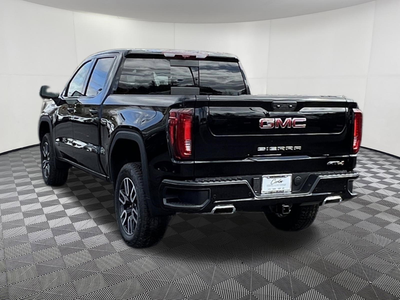 New 2026 GMC Sierra 1500 AT4 w/ Technology Package image 4