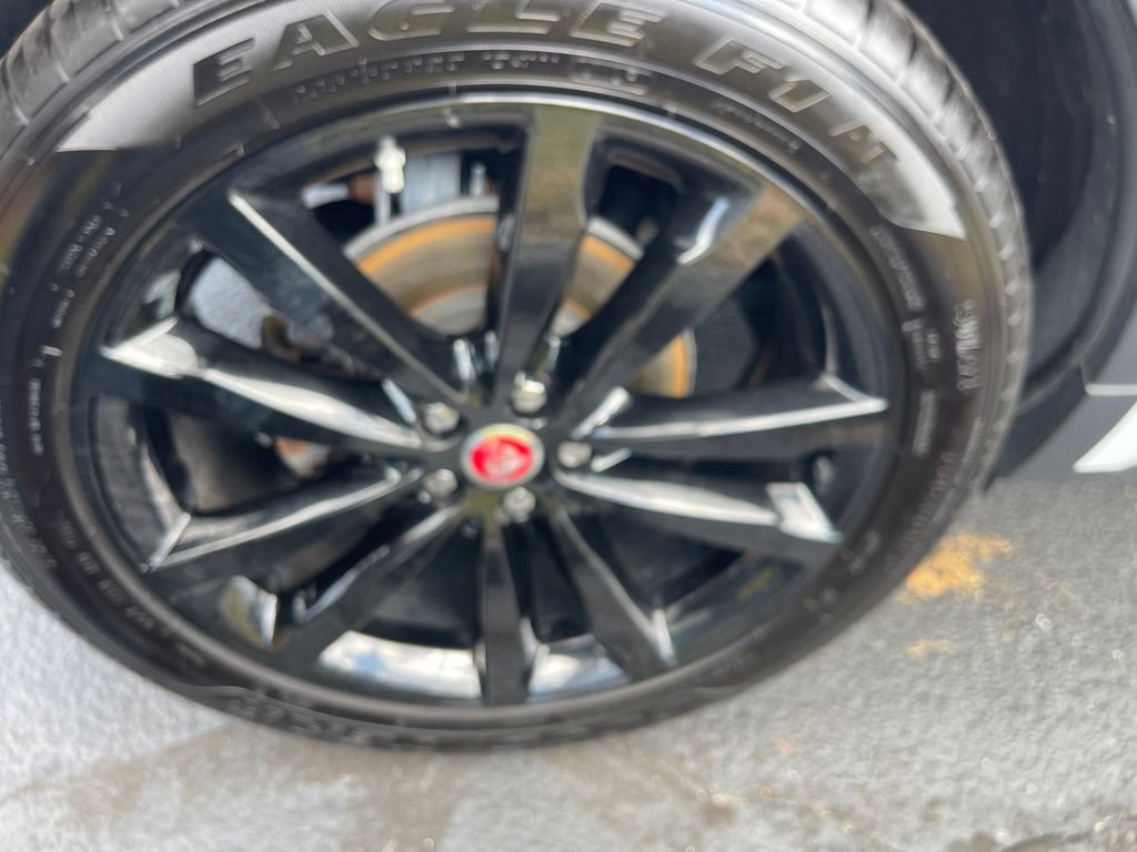 Used 2020 Jaguar E-PACE Checkered Flag AWD/4WD image 29