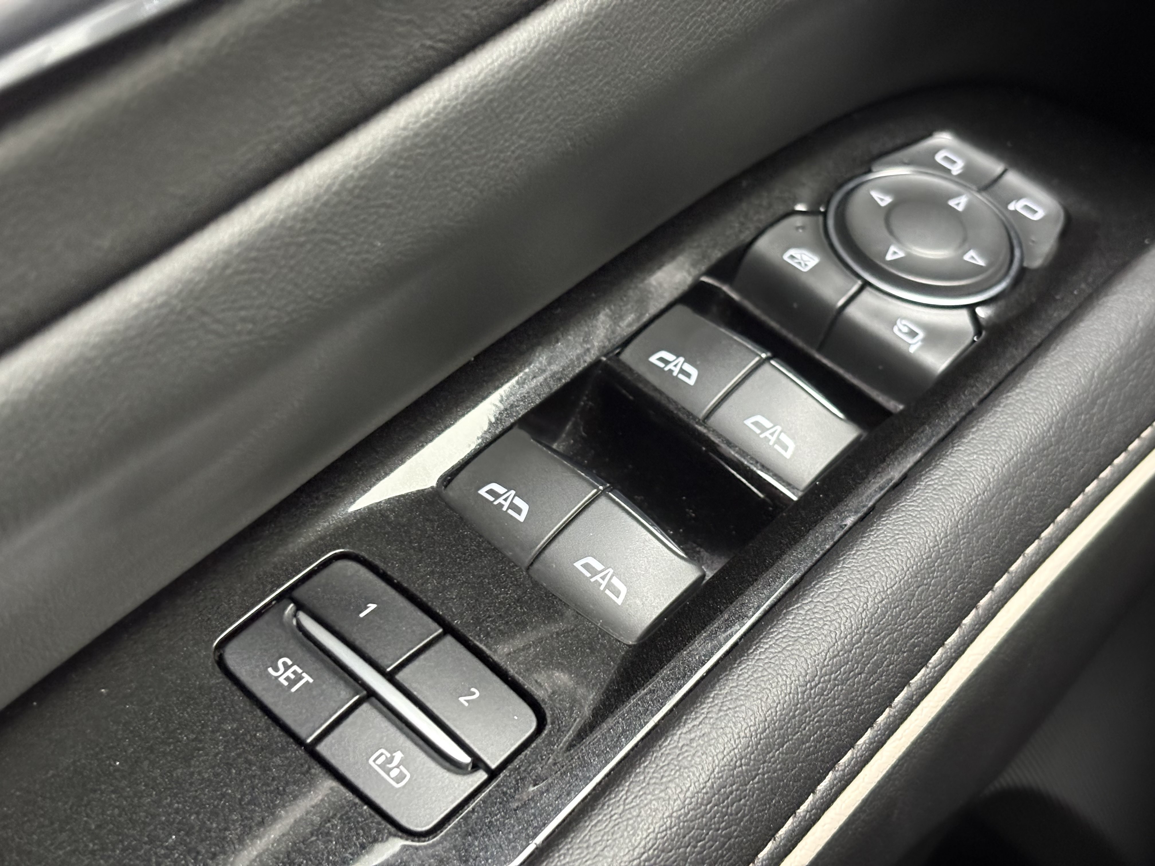 Used 2021 Cadillac Escalade Sport w/ Driver Assist Tech Package AWD/4WD image 36