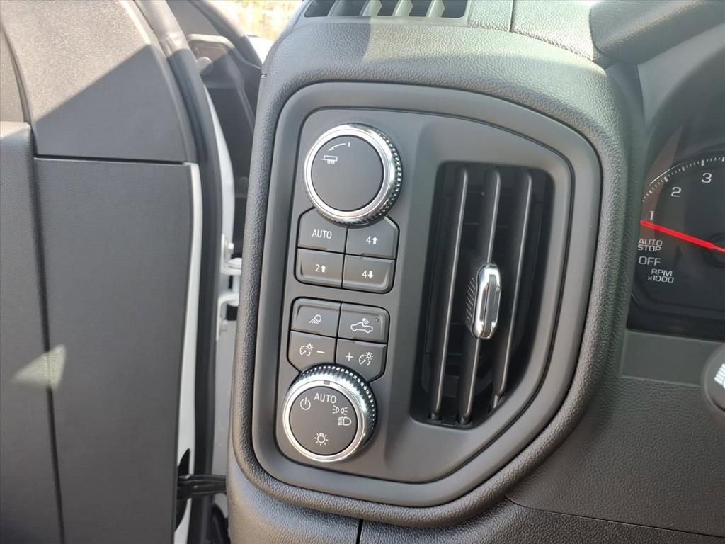 New 2026 GMC Sierra 1500 Pro w/ Pro Value Package image 18
