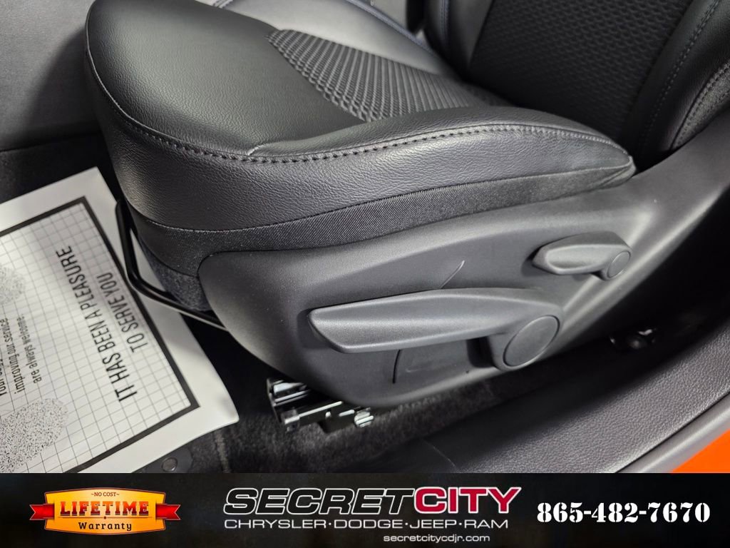 New 2026 Jeep Compass Latitude image 15