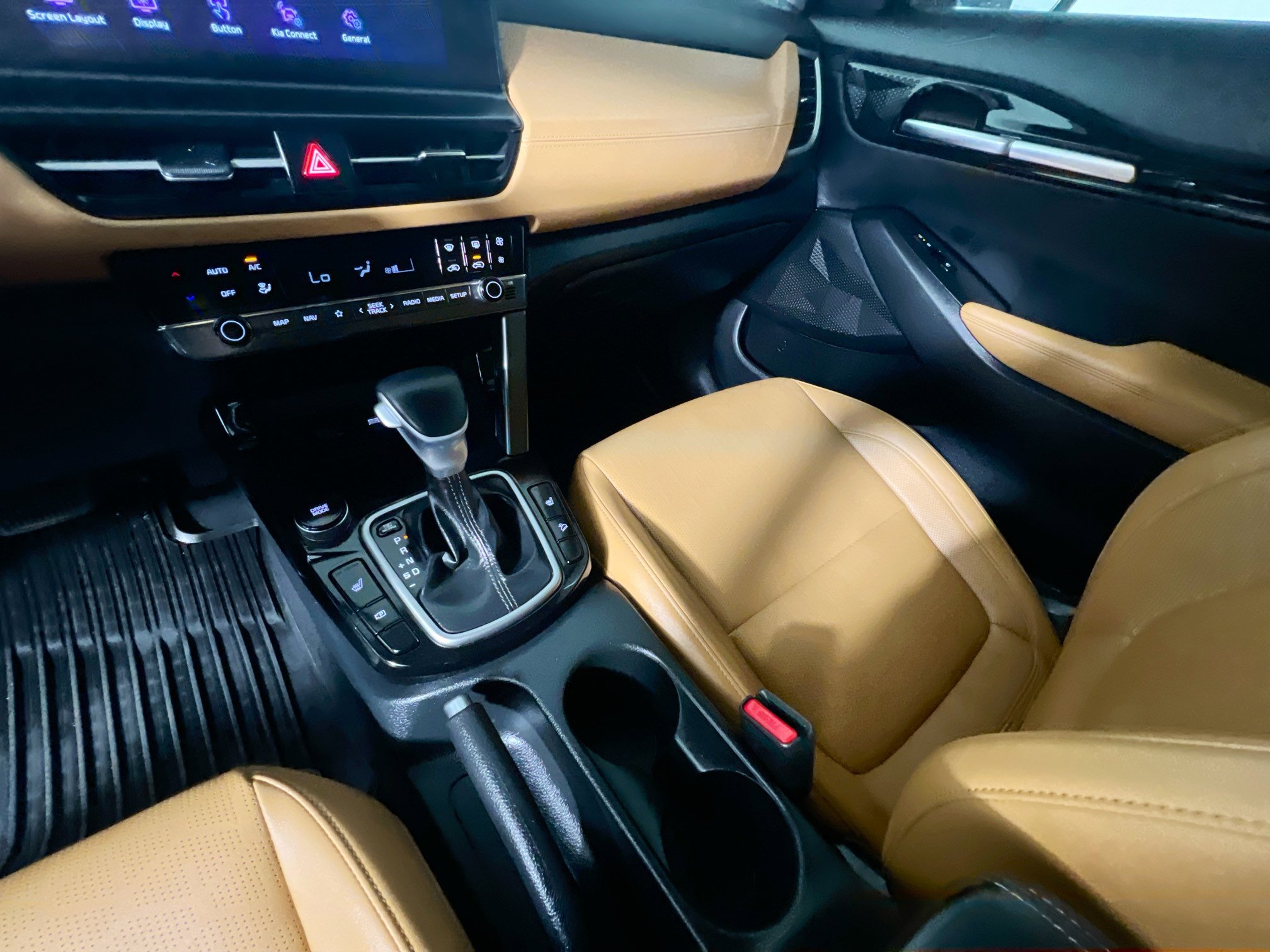 Used 2024 Kia Seltos EX image 26