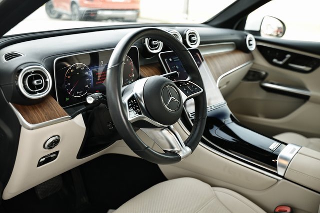 Used 2023 Mercedes-Benz GLC 300 GLC 300 image 19