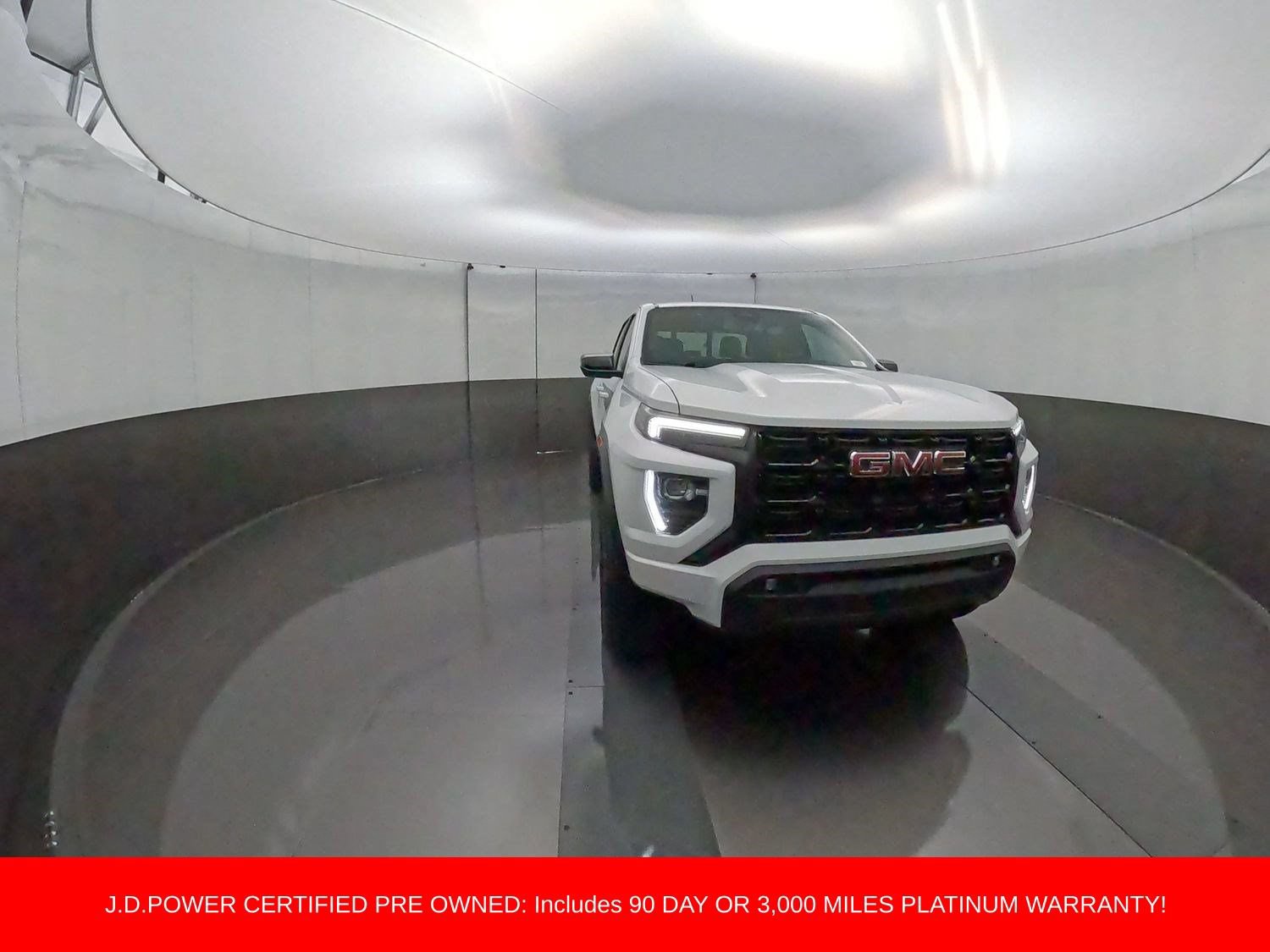 Used 2025 GMC Canyon Elevation w/ Convenience Package RWD image 2