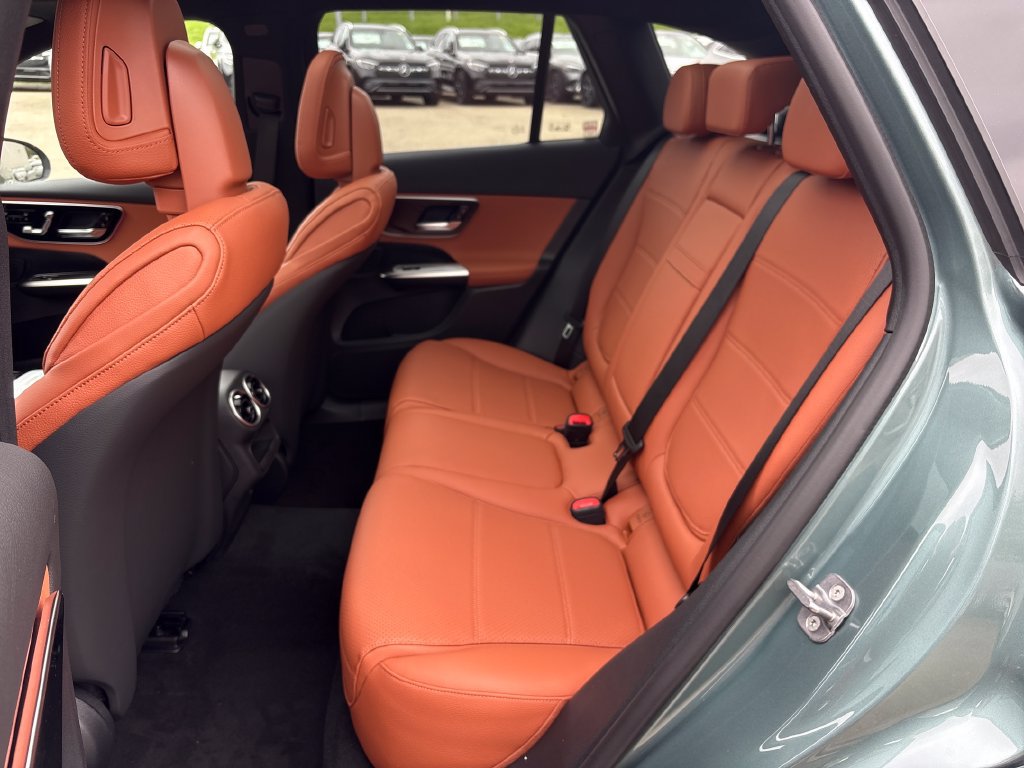 New 2027 Mercedes-Benz GLC 300 4MATIC image 25