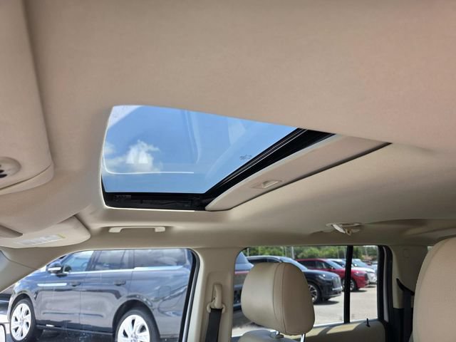 Used 2019 Ford Flex Limited w/ Equipment Group 301A AWD/4WD image 9