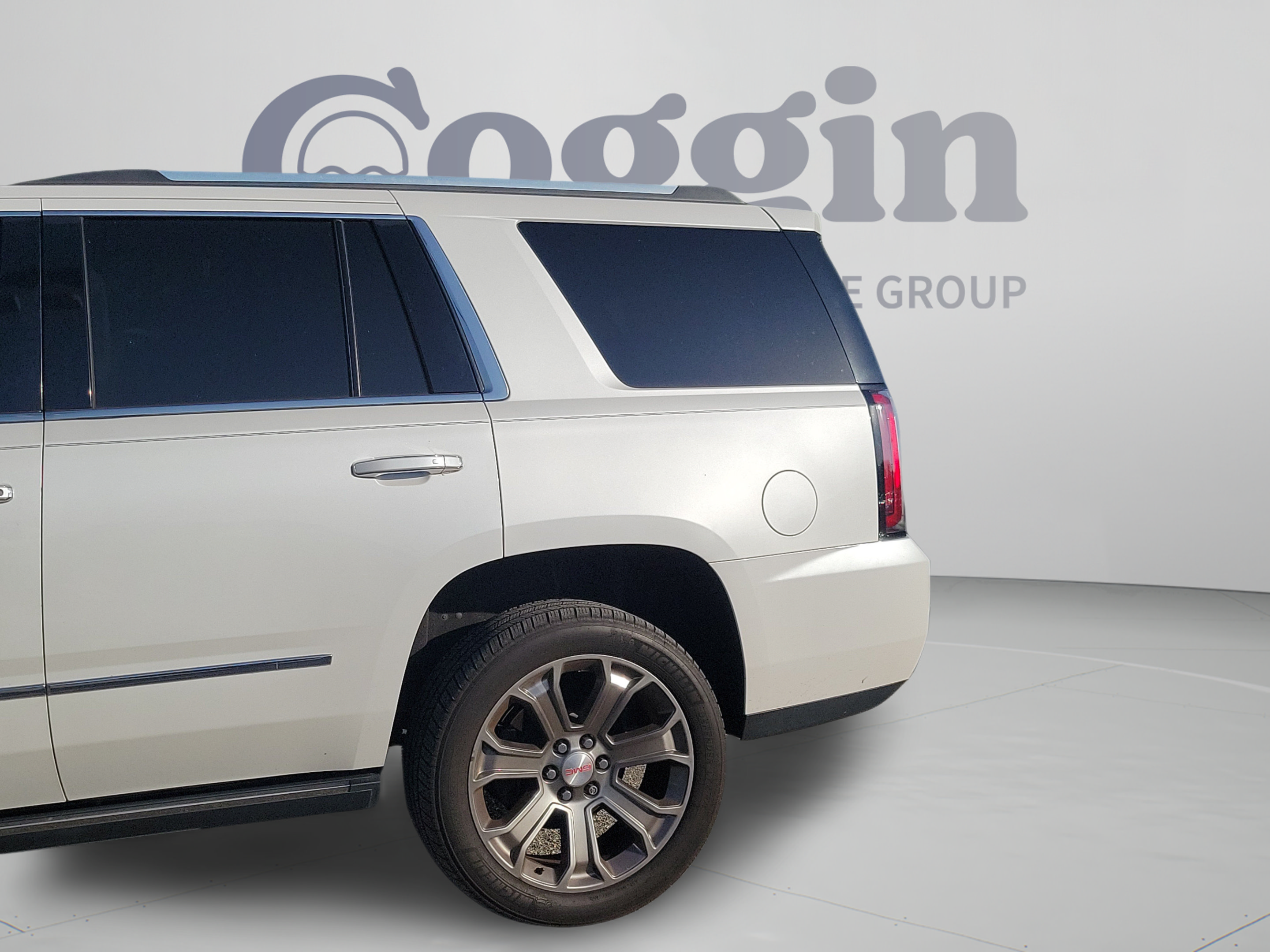 Used 2017 GMC Yukon Denali w/ Open Road Package RWD image 33