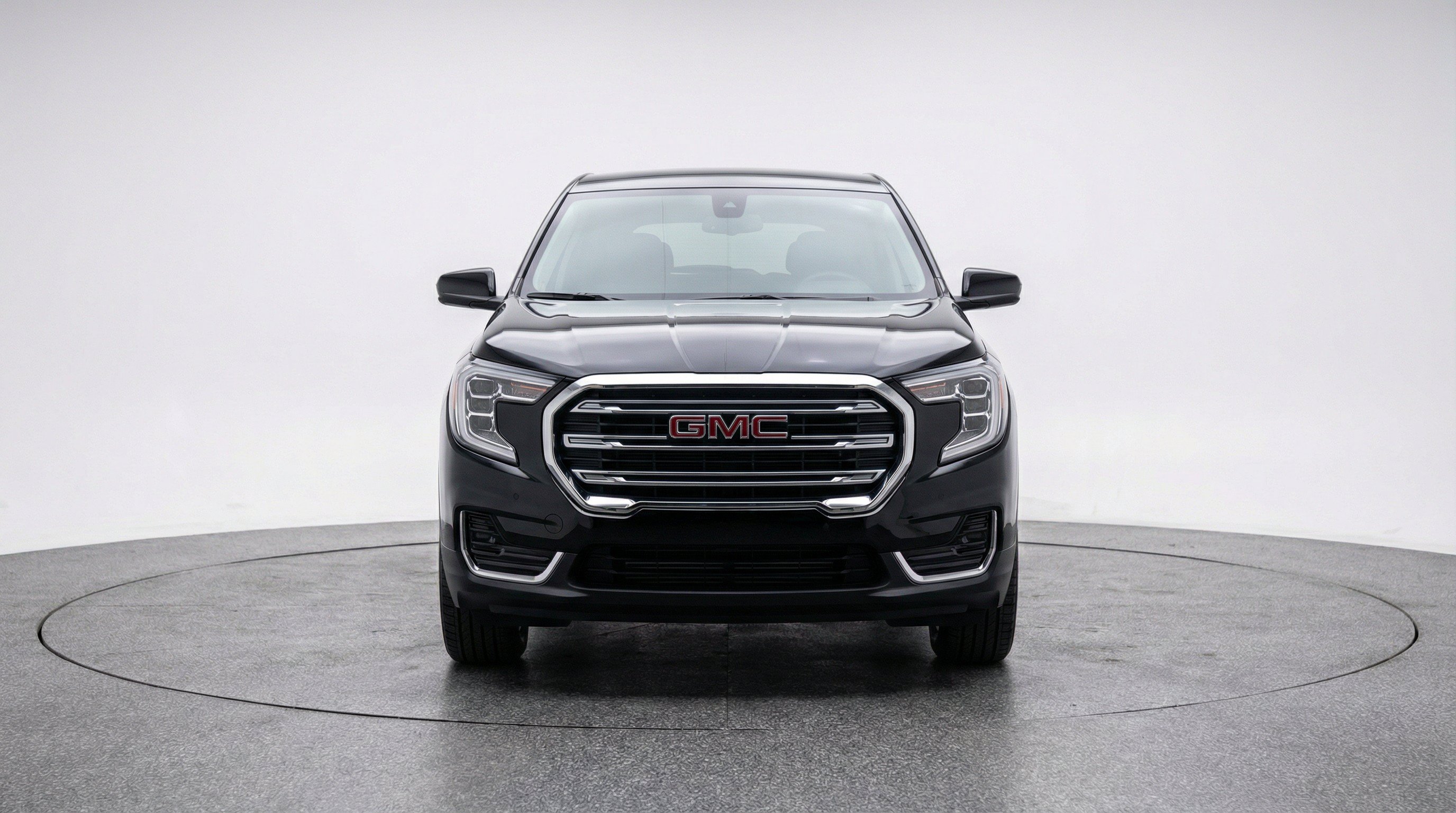 Used 2024 GMC Terrain SLE FWD image 2