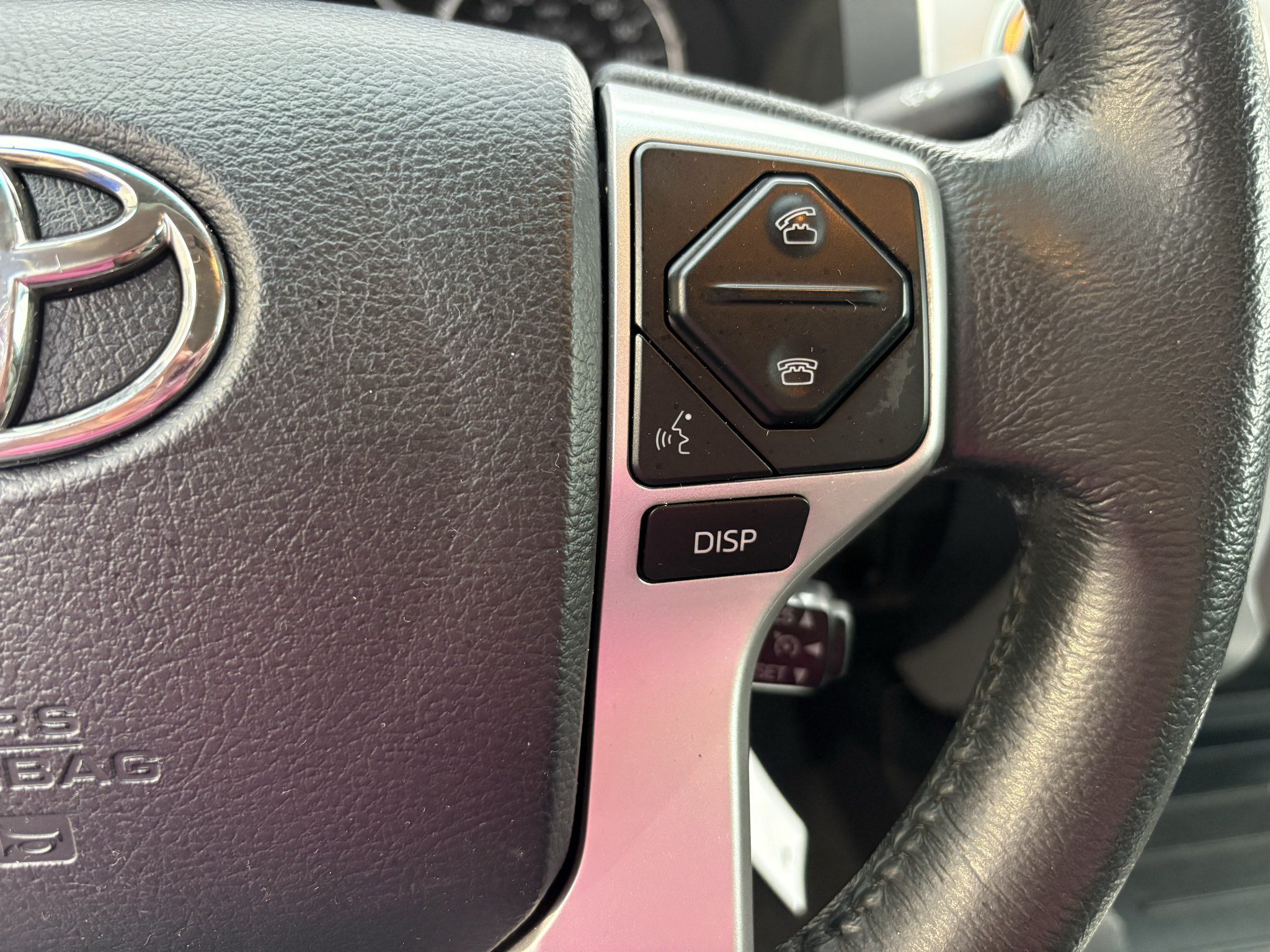 Used 2017 Toyota Tundra Limited w/ Limited Premium Package RWD image 14