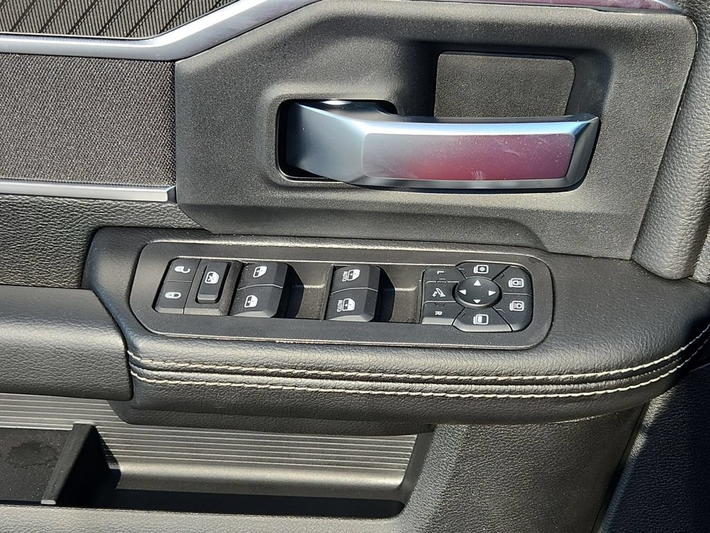 New 2026 RAM 3500 Big Horn AWD/4WD image 12