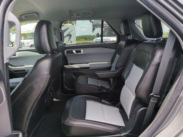 Certified 2023 Ford Explorer XLT w/ Equipment Group 202A RWD image 16