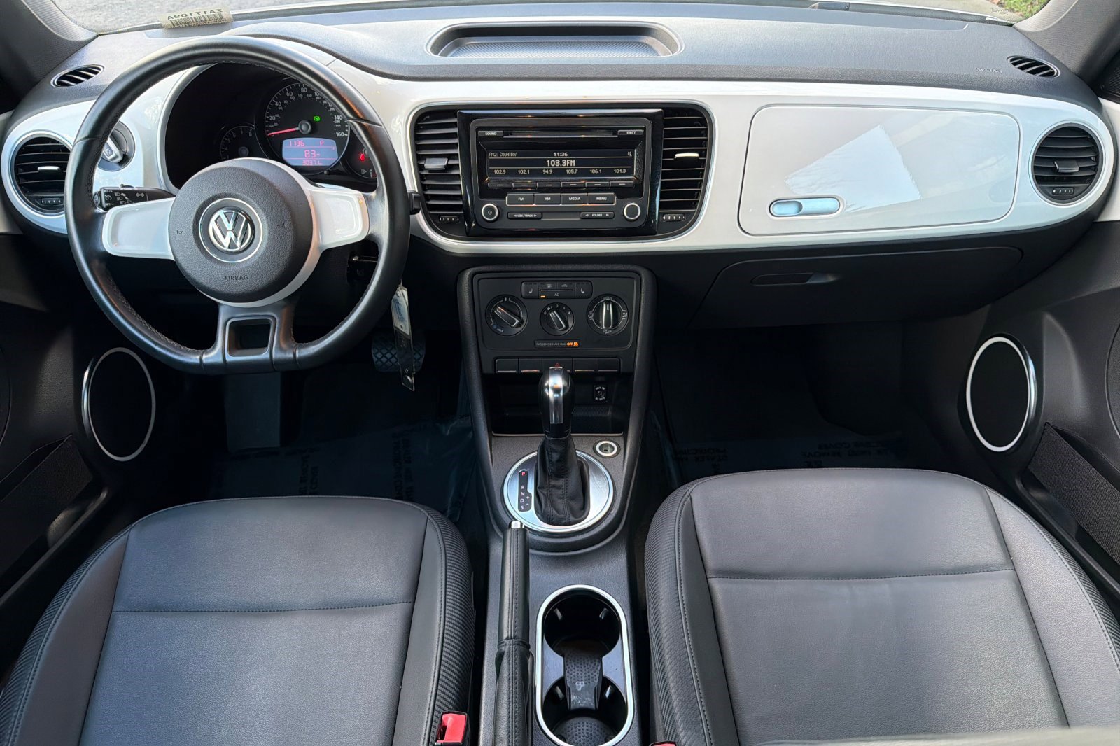 Used 2012 Volkswagen Beetle 2.5 image 16