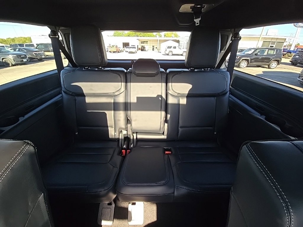 New 2025 Ford Expedition Max Platinum image 25