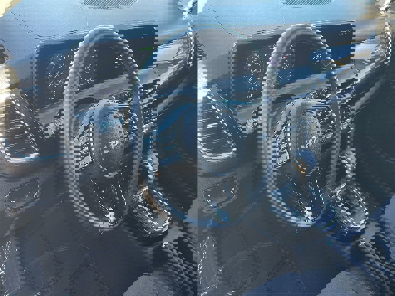 Certified 2024 Kia Seltos S image 17