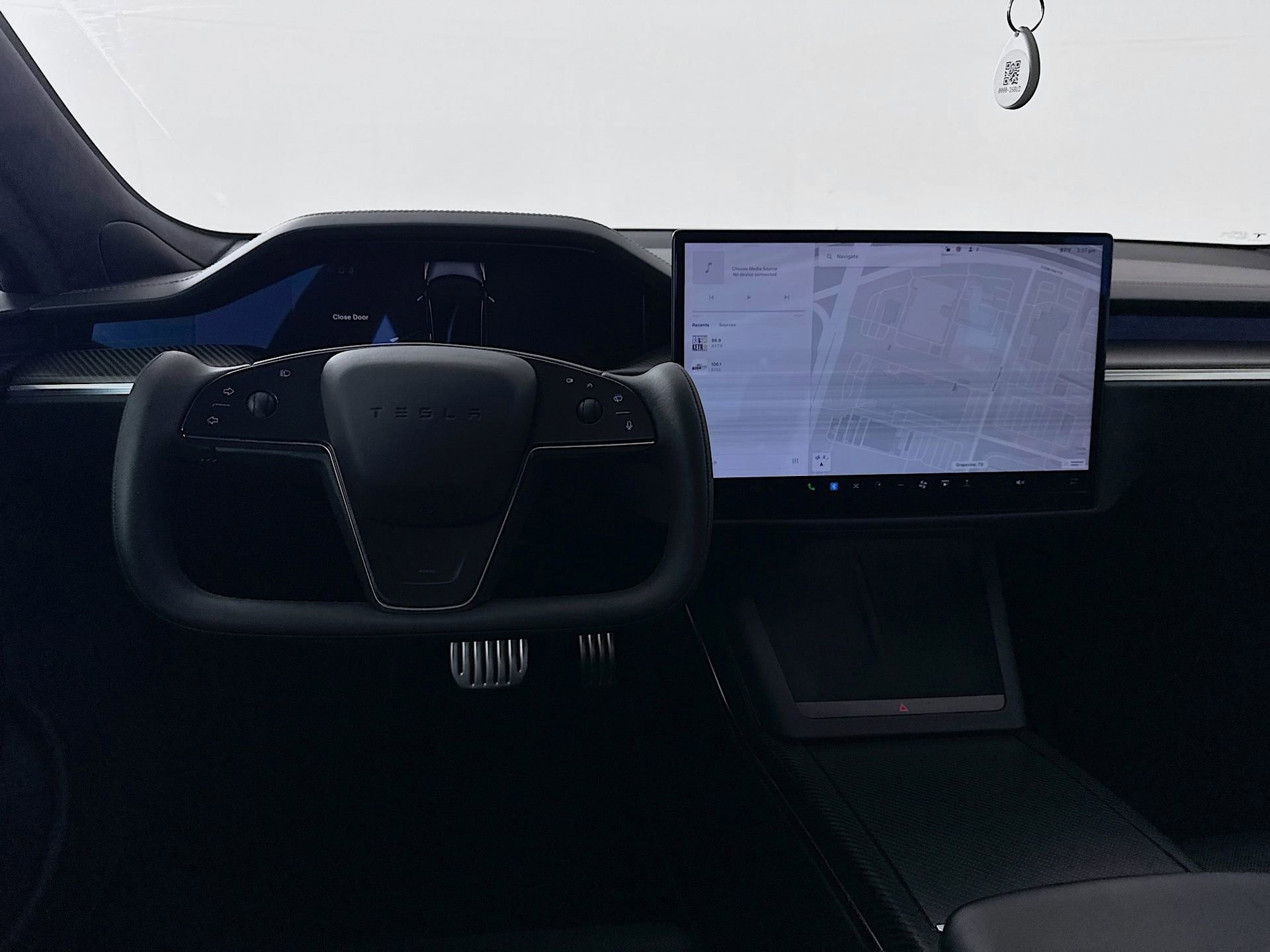 Used 2021 Tesla Model S Plaid image 22