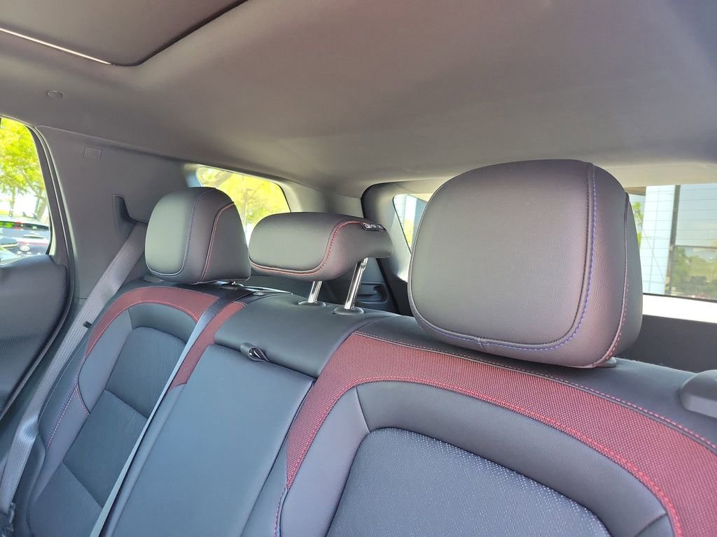Used 2025 Chevrolet Equinox RS w/ Safety and Technology Package image 16