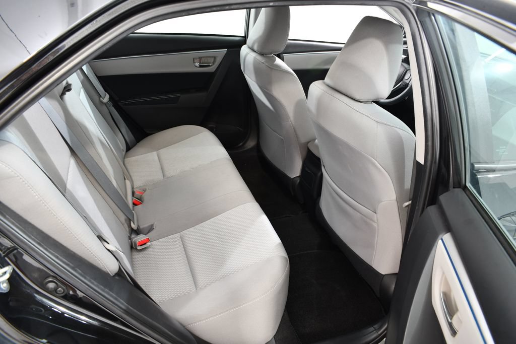 Used 2016 Toyota Corolla LE FWD image 19