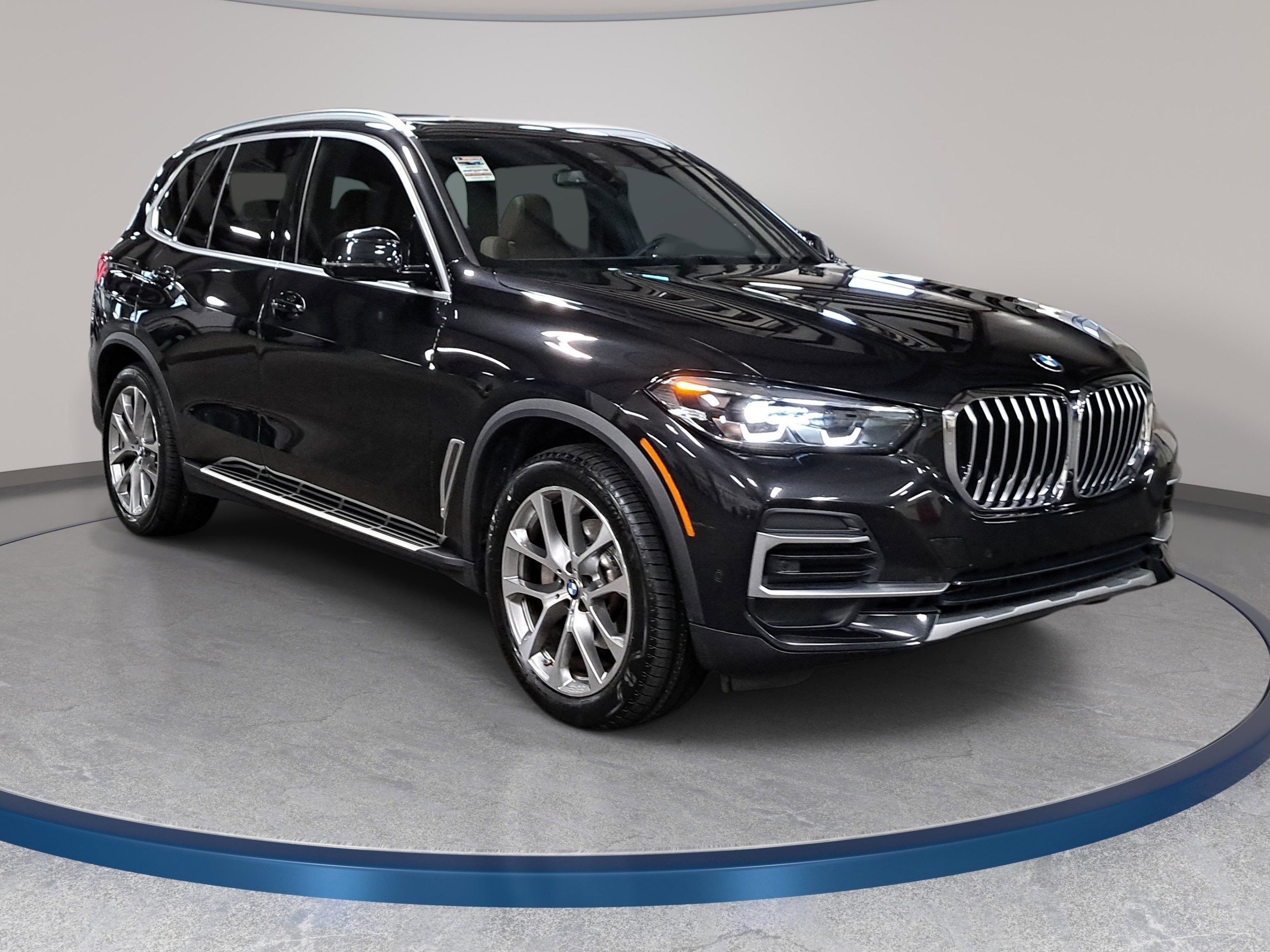 Certified 2023 BMW X5 sDrive40i w/ Premium Package image 4