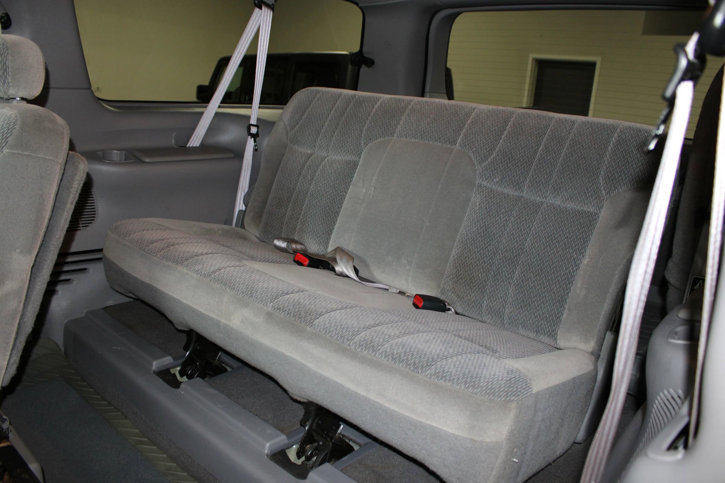 Used 2000 Ford Excursion XLT AWD/4WD image 26