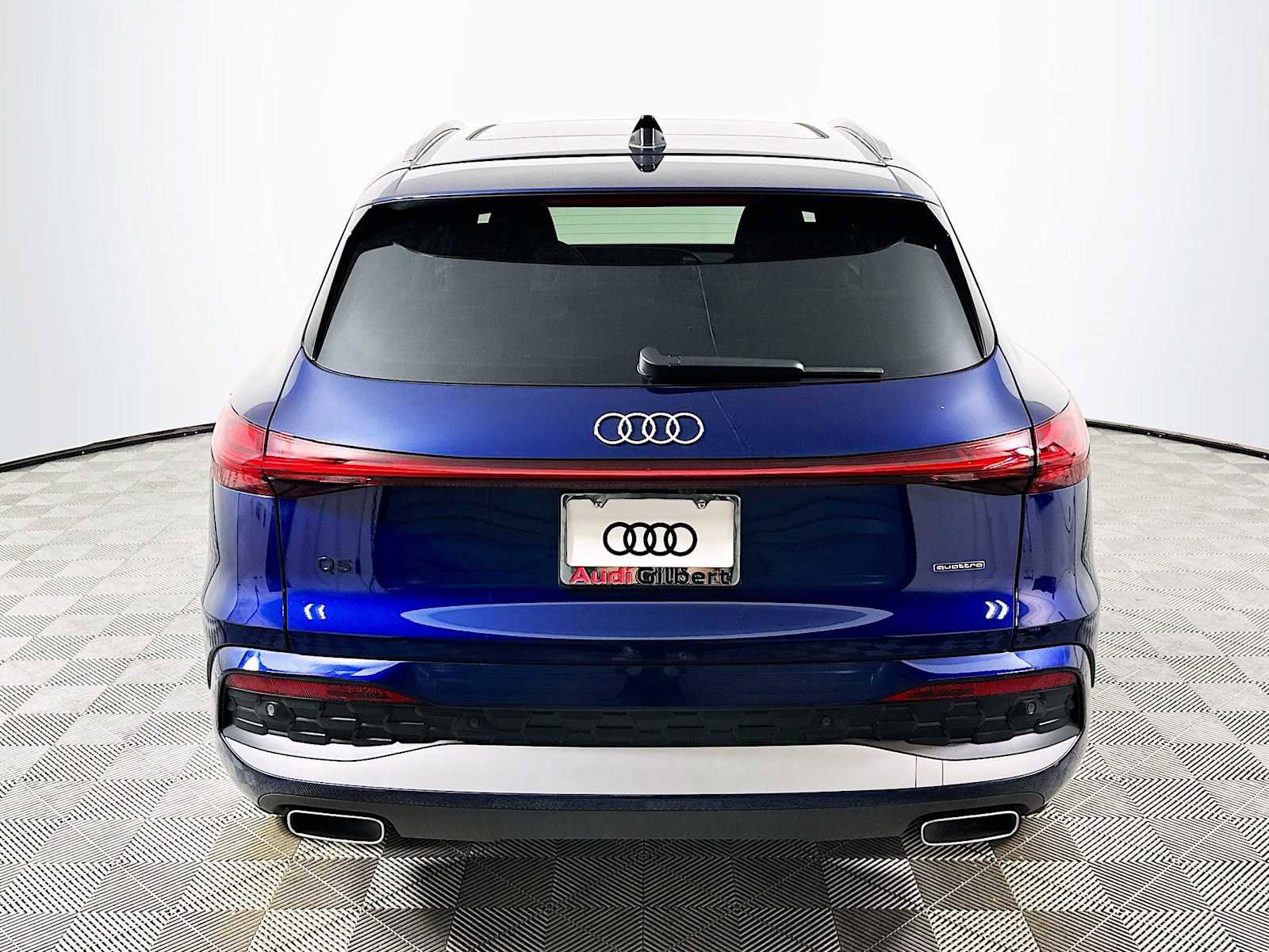 New 2025 Audi Q5 Prestige image 7