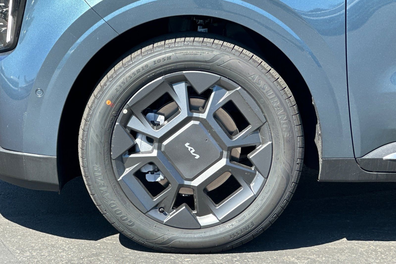 New 2026 Kia Carnival SX image 27