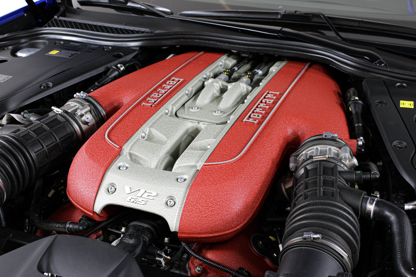 Certified 2022 Ferrari 812 GTS RWD image 98