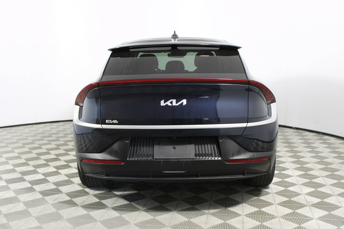Used 2024 Kia EV6 Light RWD image 5