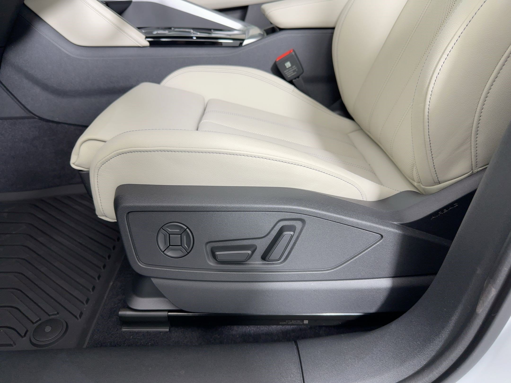 New 2025 Audi Q5 Premium Plus image 13