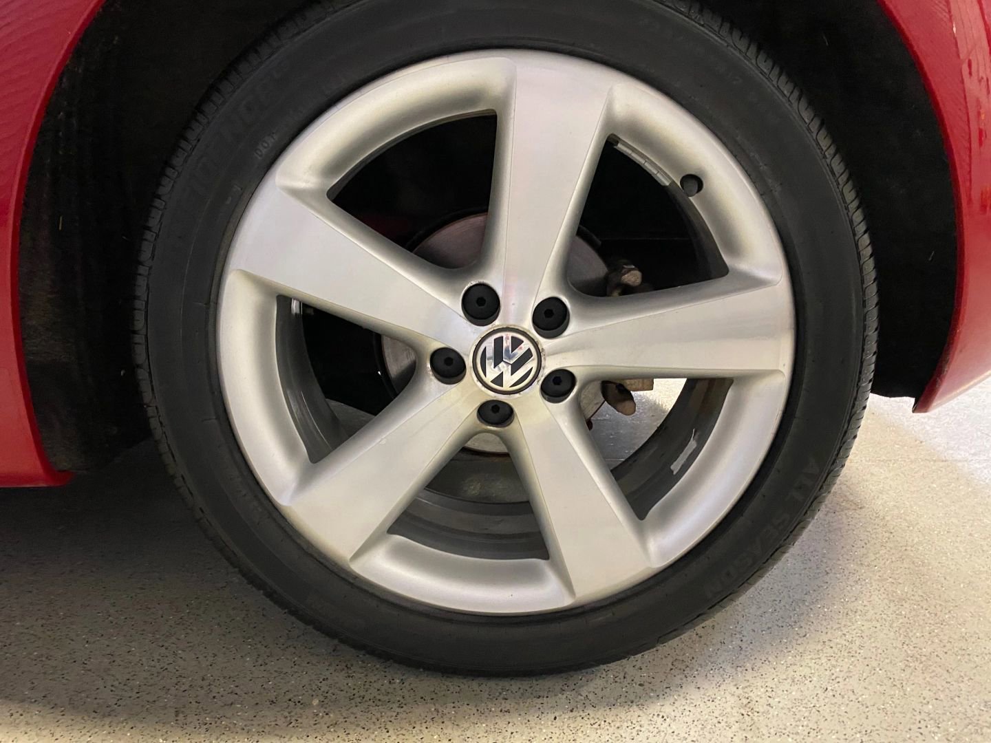 Used 2007 Volkswagen Beetle Coupe w/ Package 1 image 15