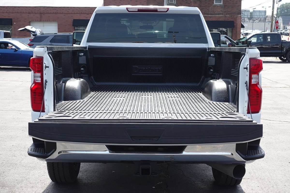 Used 2025 Chevrolet Silverado 2500 LT w/ Convenience Package AWD/4WD image 13