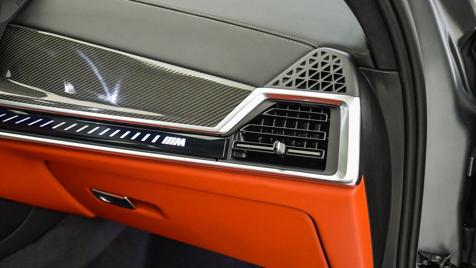 New 2026 BMW X5 M Competition w/ Executive Package image 23