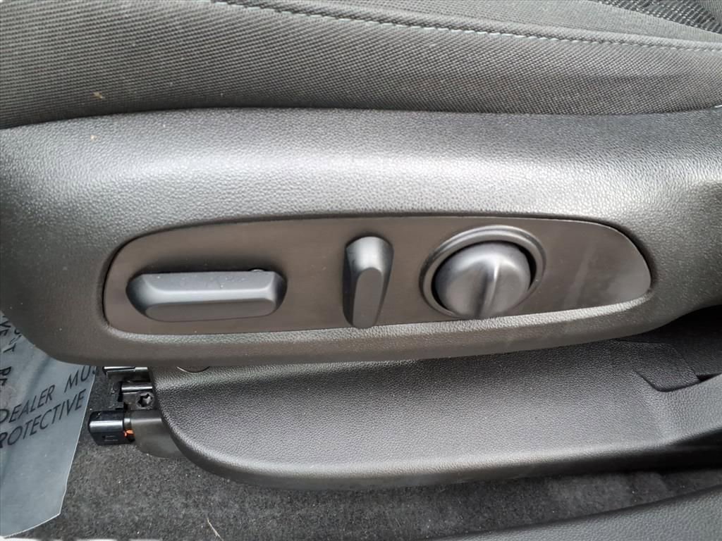 Used 2021 Chevrolet Blazer LT image 15