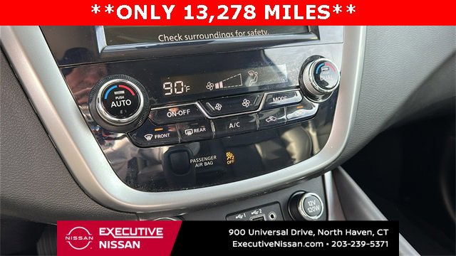Certified 2024 Nissan Murano SV w/ SV Midnight Edition Package image 16
