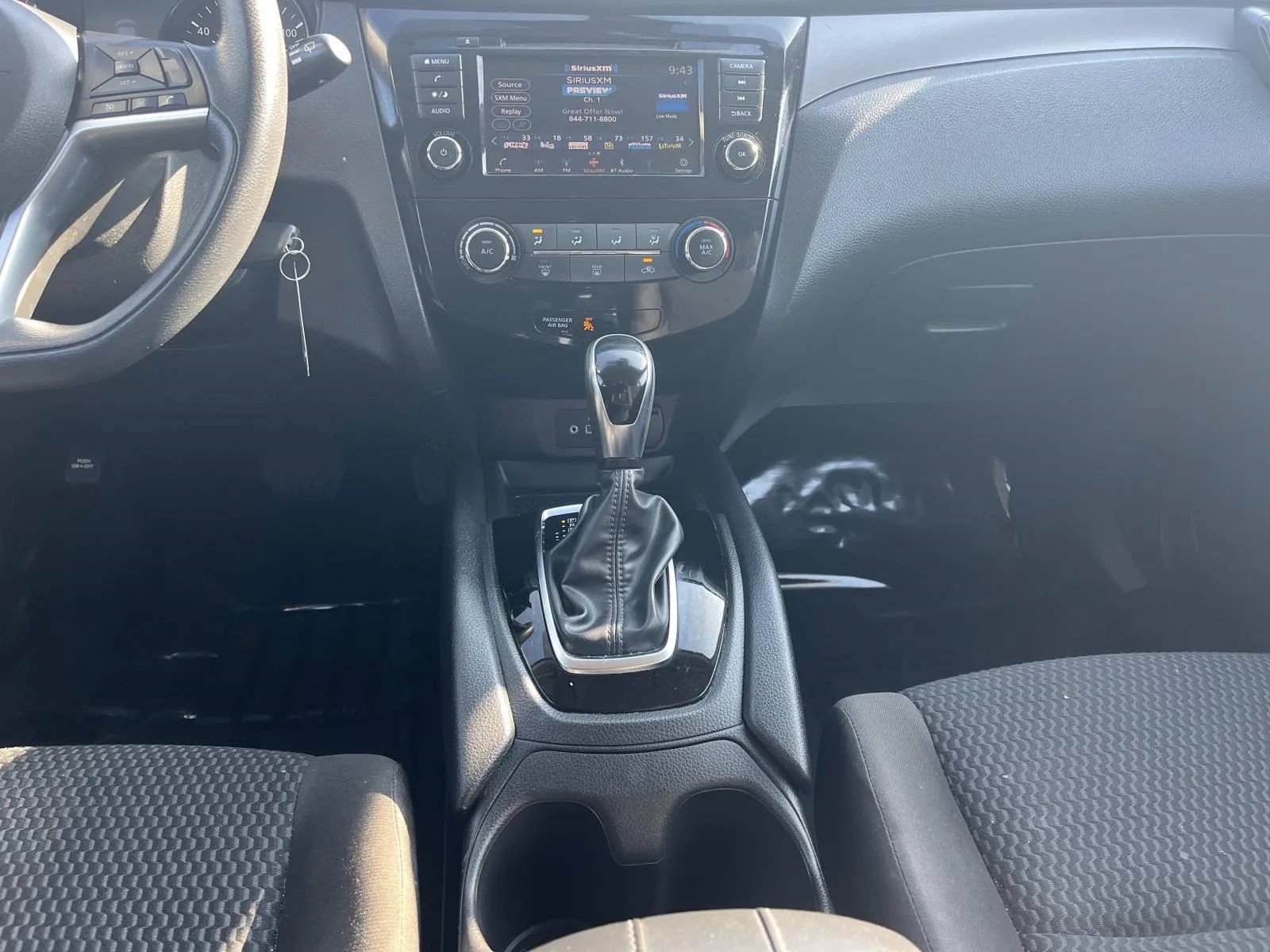 Used 2022 Nissan Rogue Sport S FWD image 17