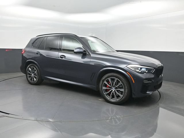 Used 2021 BMW X5 xDrive40i w/ M Sport Package AWD/4WD image 37