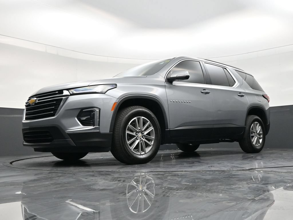 Used 2024 Chevrolet Traverse LT FWD image 20