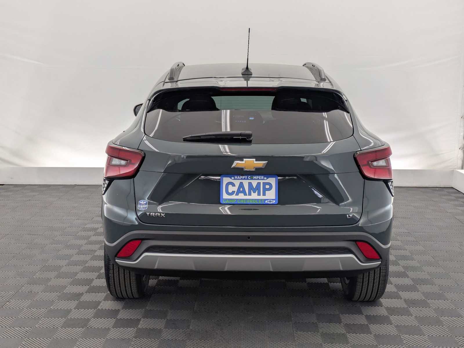 New 2026 Chevrolet Trax LT w/ Driver Confidence Package FWD image 5