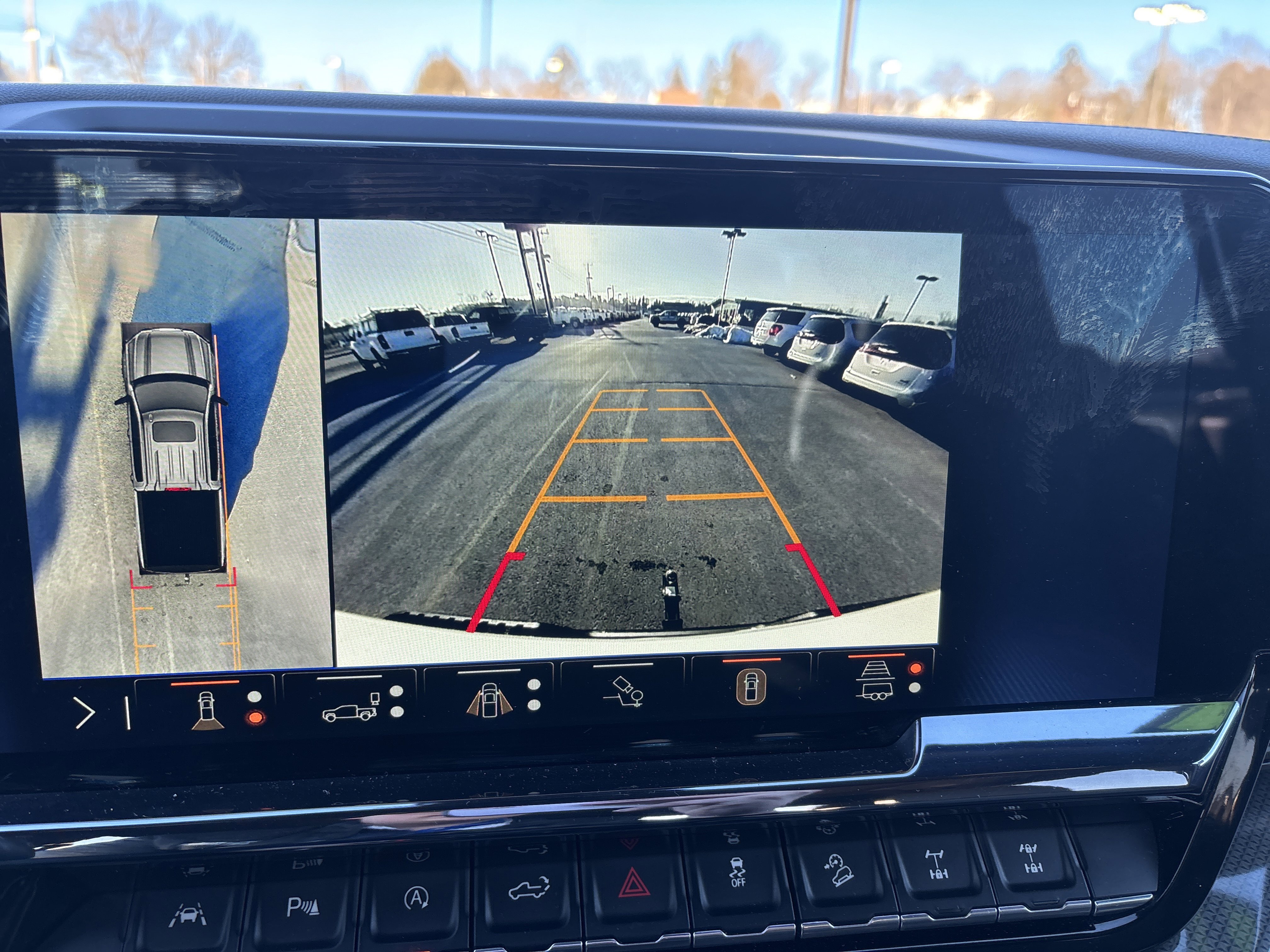 Used 2024 Chevrolet Silverado 1500 ZR2 w/ Technology Package image 26