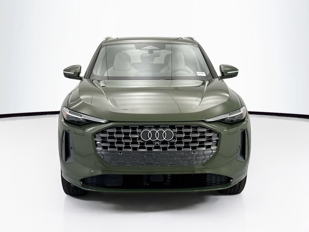 Used 2026 Audi Q5 Premium Plus w/ Premium Plus AWD/4WD image 2