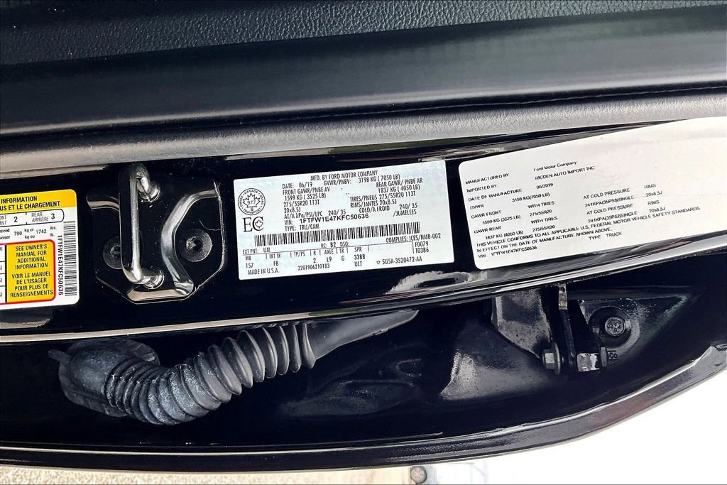 Used 2019 Ford F150 XLT w/ Equipment Group 302A Luxury AWD/4WD image 17