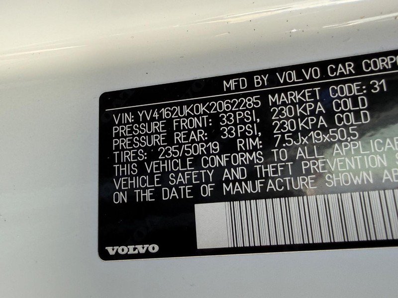 Used 2019 Volvo XC40 T5 Momentum AWD/4WD image 23