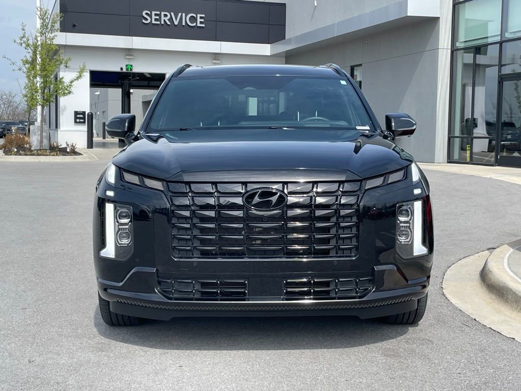 Used 2025 Hyundai Palisade Calligraphy image 2