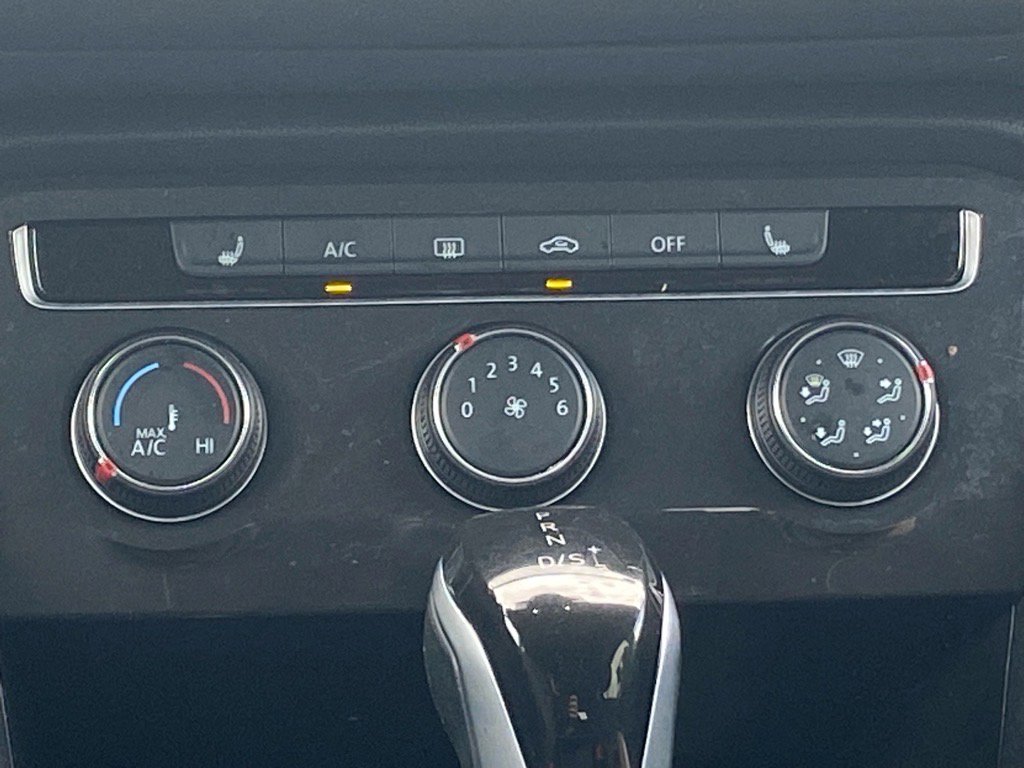 Certified 2024 Volkswagen Tiguan S image 7